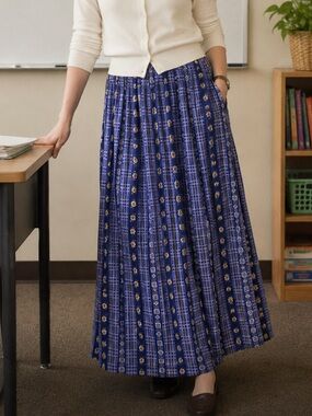 Vintage 90’s Rayon Pocket Maxi Skirt Elastic Waist Geometric Floral Cottagecore